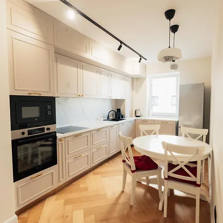 Flh - My Place Apartment