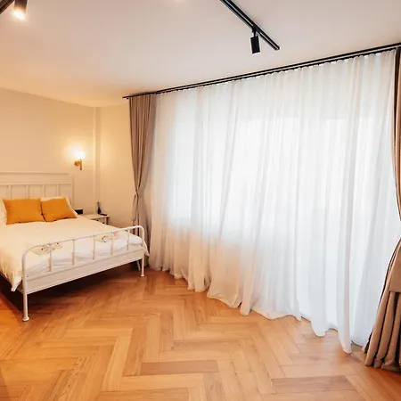 Flh - My Place Cluj-Napoca