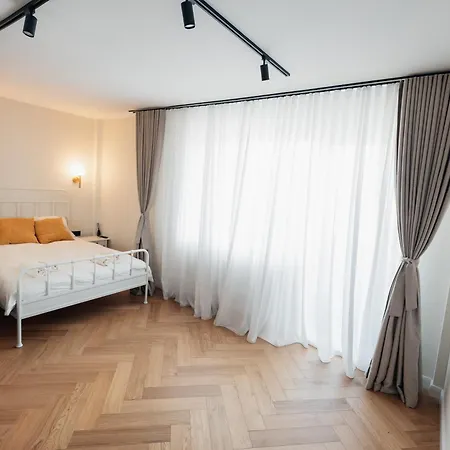 Flh - My Place Daire